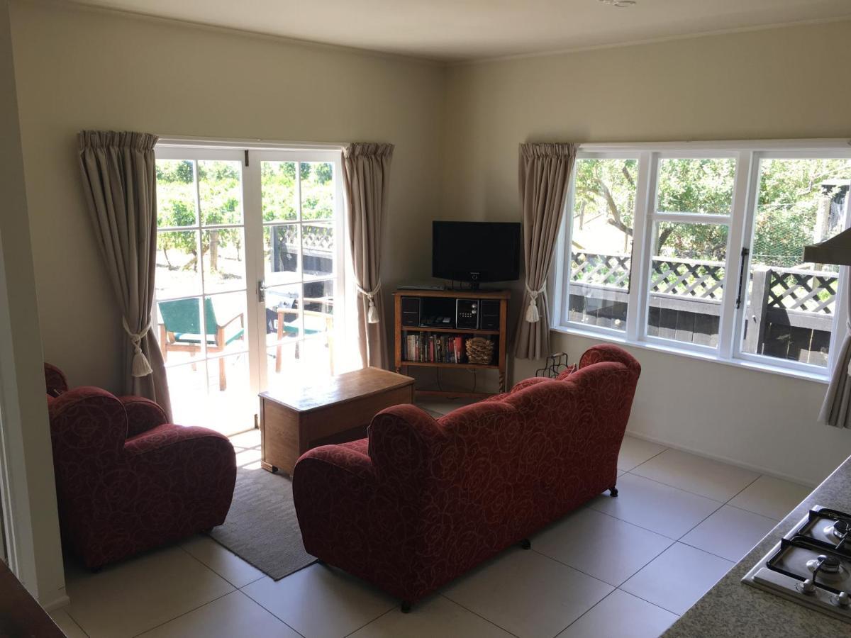 Tuki Vineyard Cottage Havelock North Kültér fotó